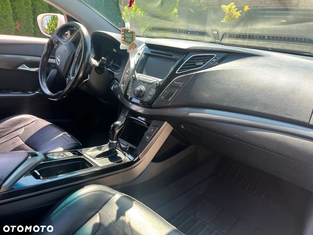 Hyundai i40 Kombi 1.7 CRDi DCT Premium - 15