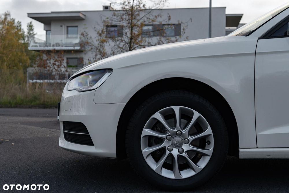 Audi A3 3-drzwiowe 1.2 TFSI Ambiente - 39