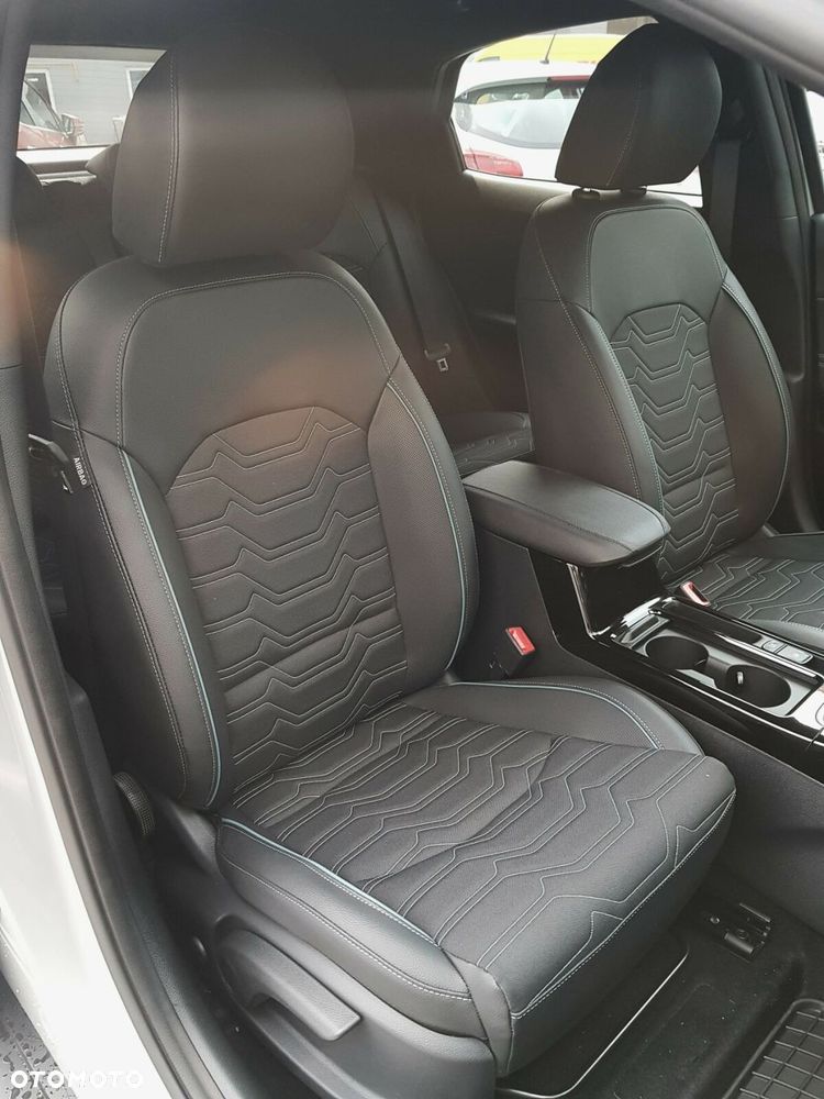 Kia XCeed 1.6 T-GDI Tribute DCT - 24