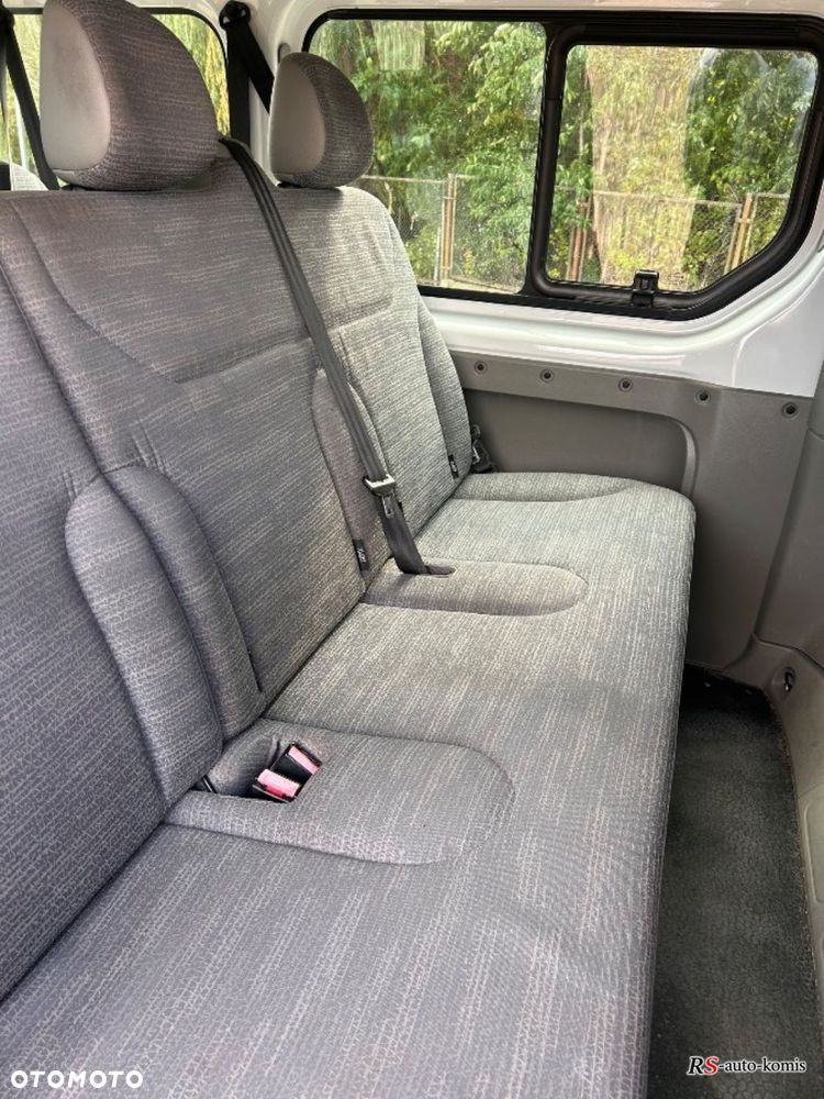 Renault Trafic - 17