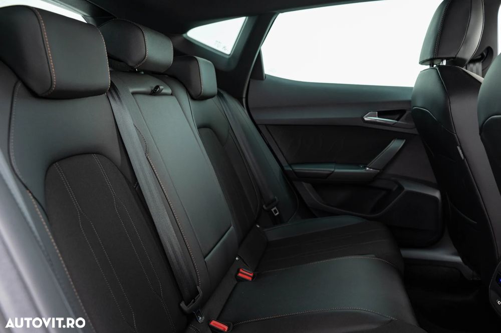 Cupra Formentor 2026 benzină, 32.999 € — imagine 8