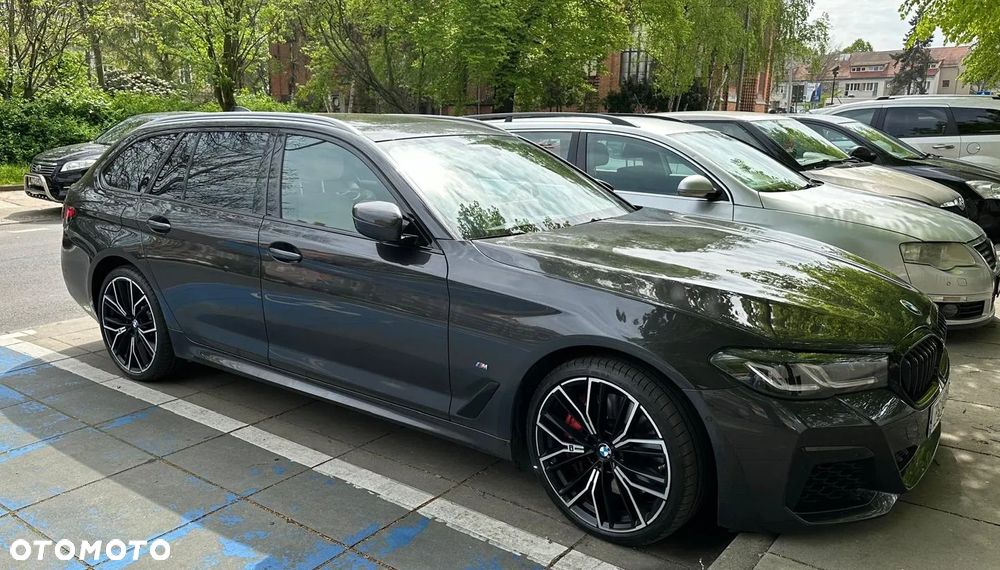 BMW Seria 5 540i xDrive mHEV - 2