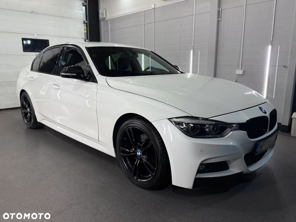BMW Seria 3 320d M Sport - 3