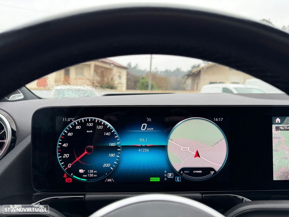 Mercedes-Benz EQA 250 Progressive - 13