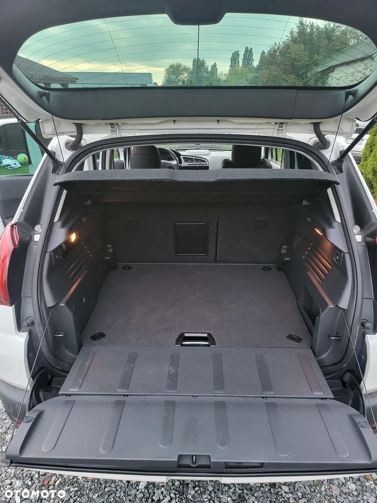 Peugeot 3008 HDi 115 Allure - 11