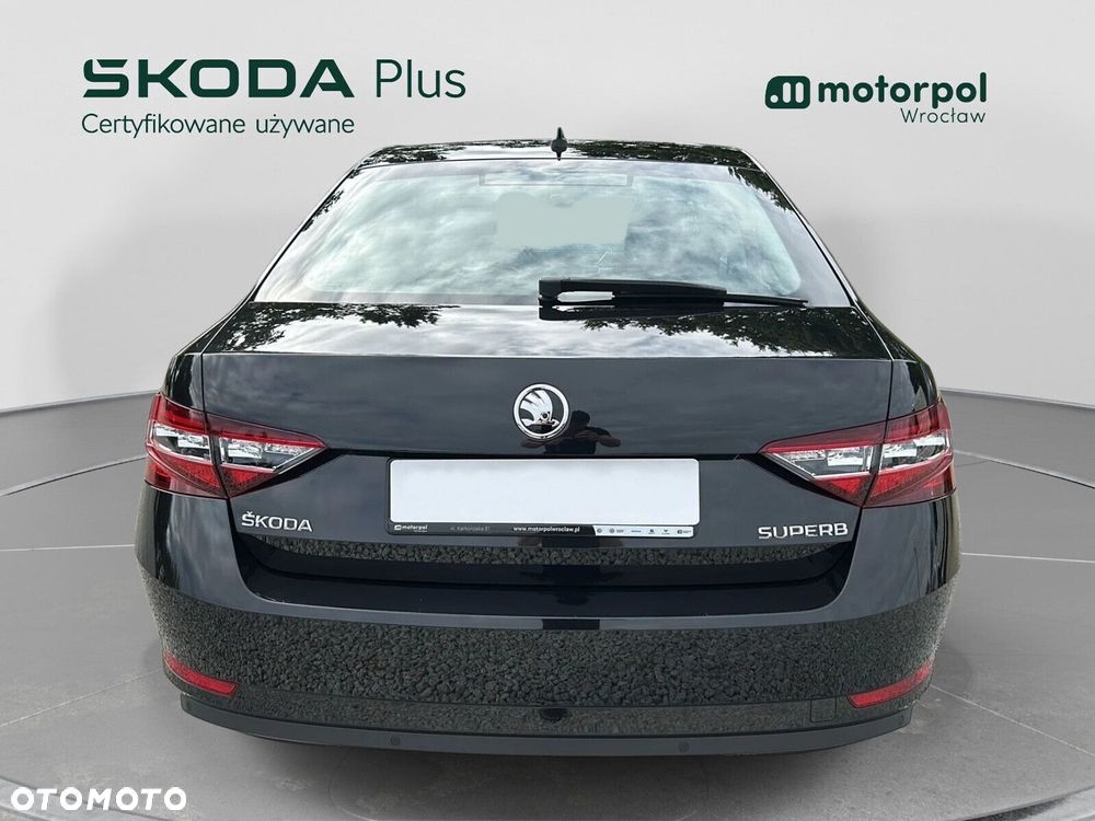 Skoda Superb 2.0 TDI Style - 16