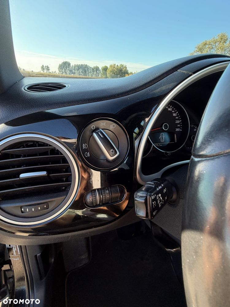 Volkswagen Beetle - 19