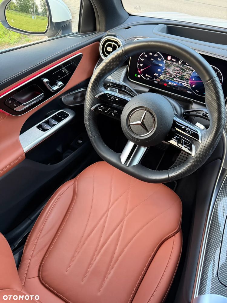Mercedes-Benz GLC 300 mHEV 4-Matic AMG Line - 23