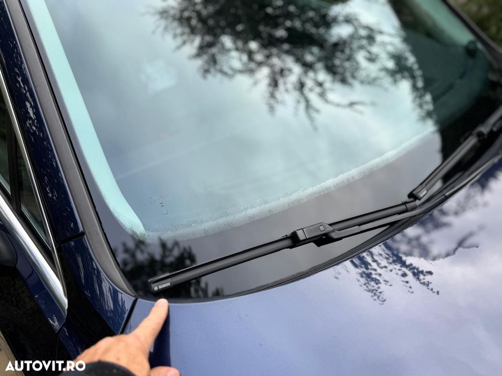 Volkswagen Passat Variant 2.0 TDI DSG Highline - 27