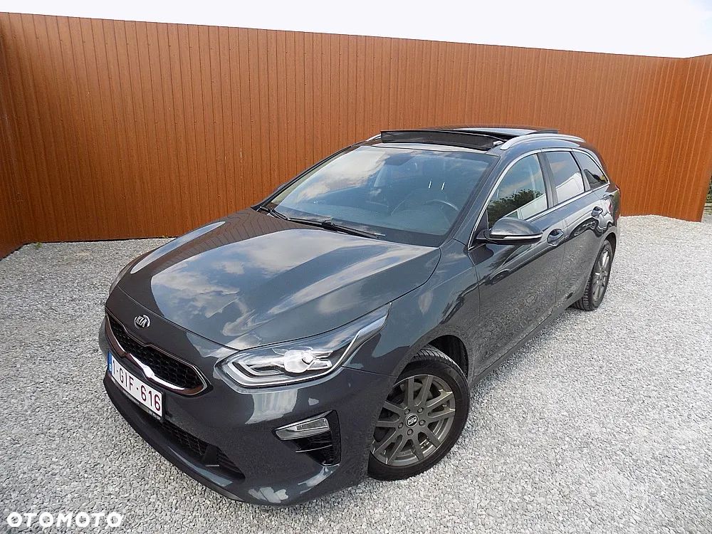 Kia Ceed 1.6 CRDi SCR L Business Line Plus - 1