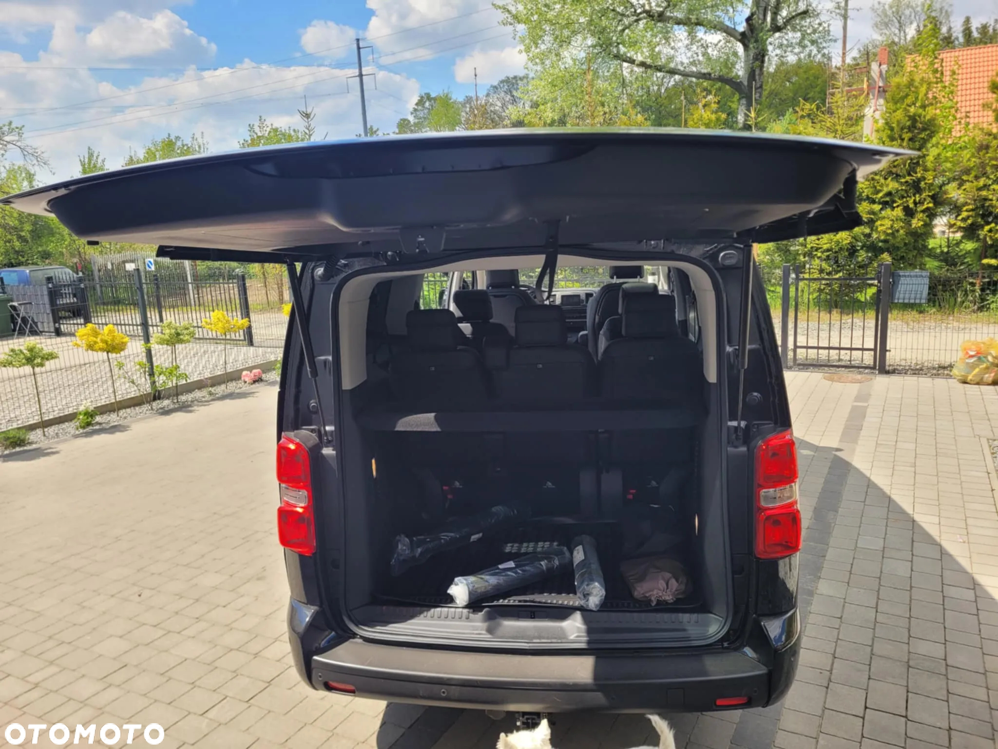 Toyota ProAce Kombi 2.0 D-4D Long 2,8t - 4