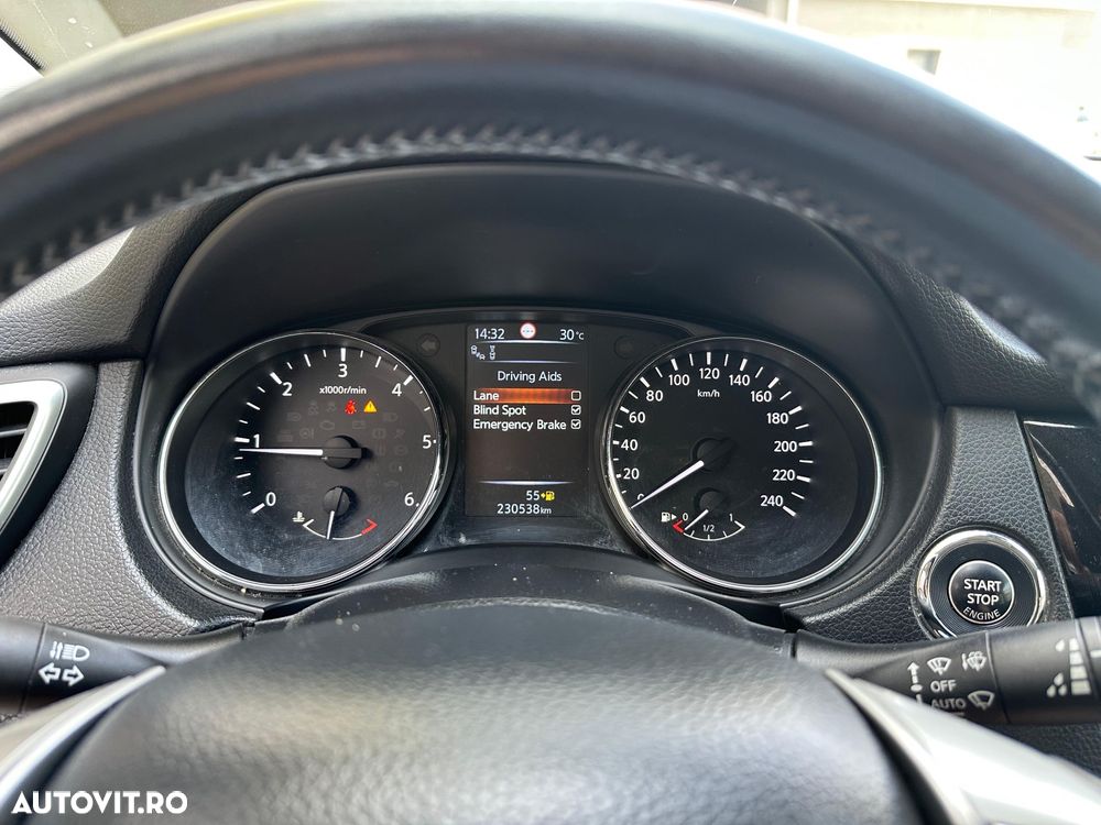 Nissan Qashqai 1.6 DCI Start/Stop Tekna - 9