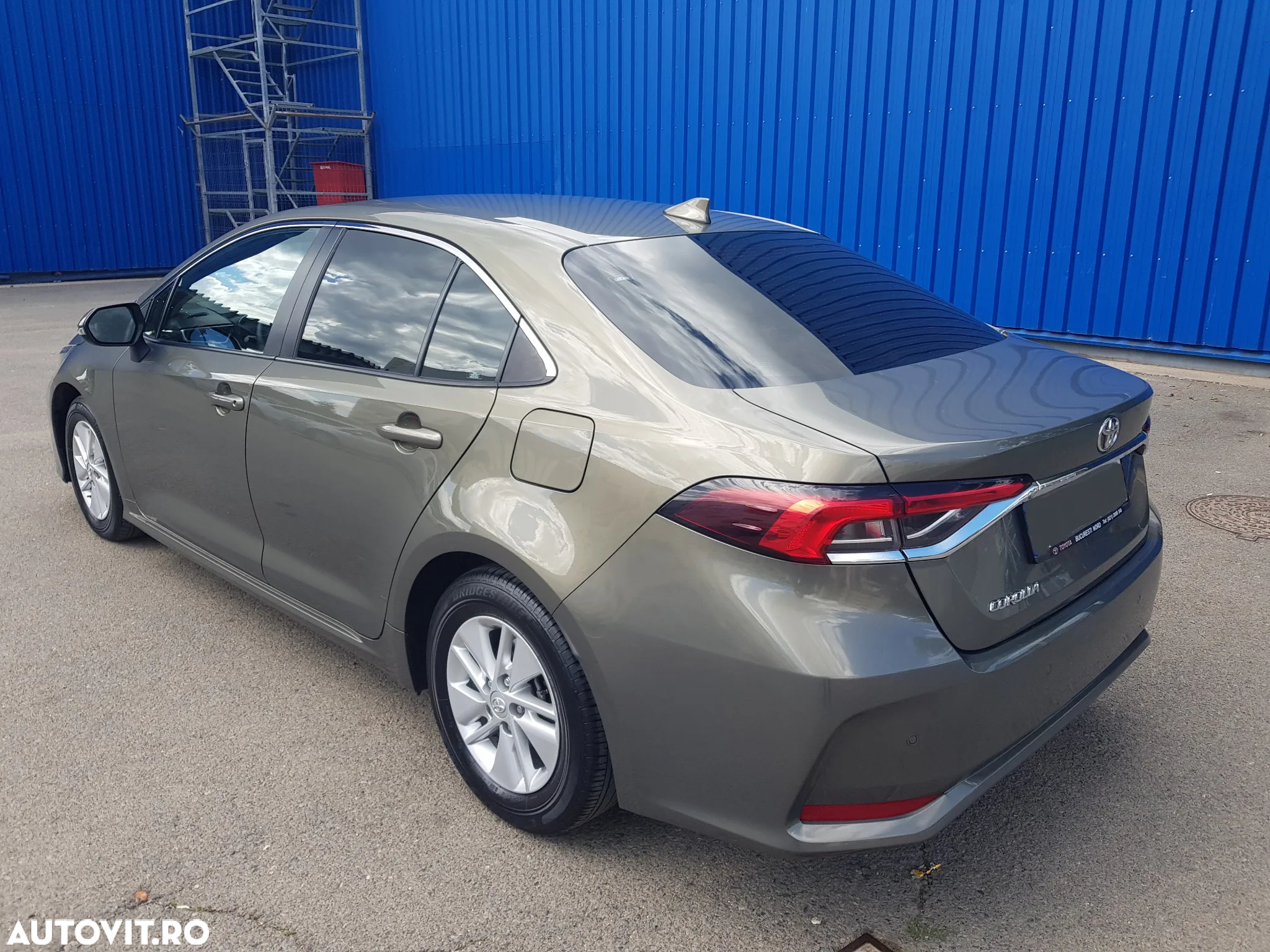 Toyota Corolla 1.6 Valvematic Terra - 8