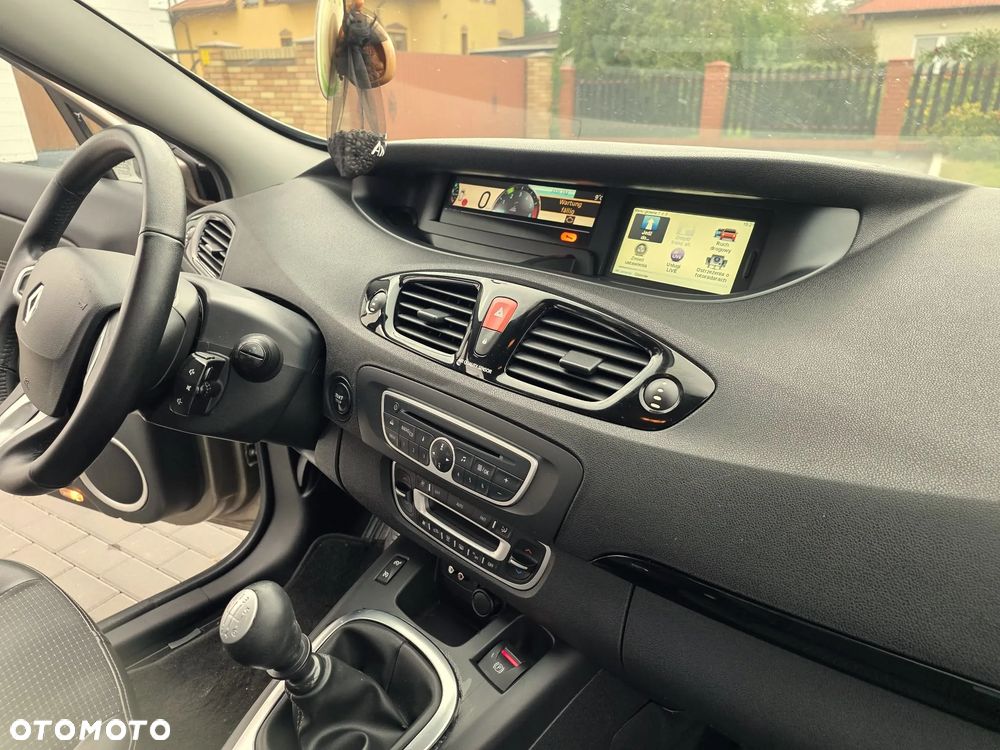 Renault Scenic - 6