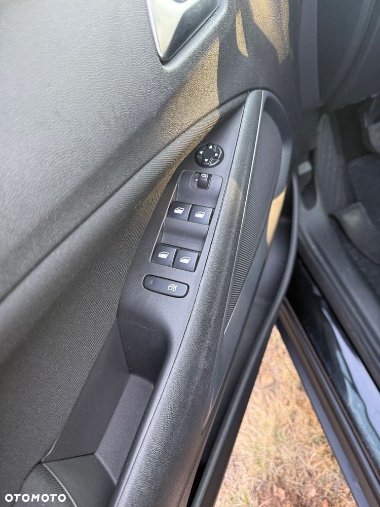 Opel Crossland X 1.2 T Eco Enjoy S&S - 8