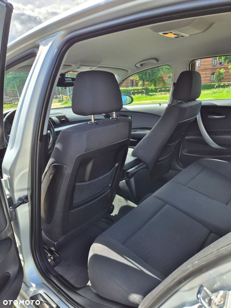 BMW Seria 1 - 10