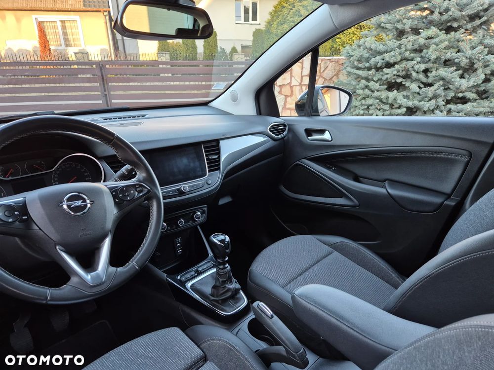 Opel Crossland X - 34