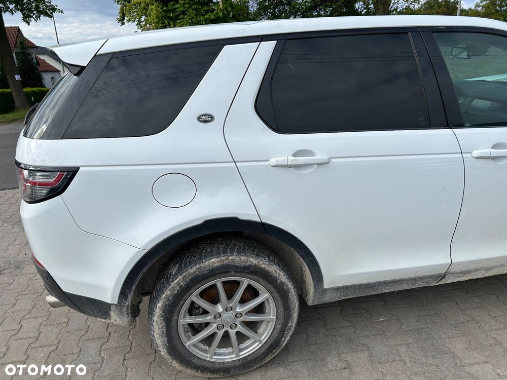 Land Rover Discovery Sport - 9