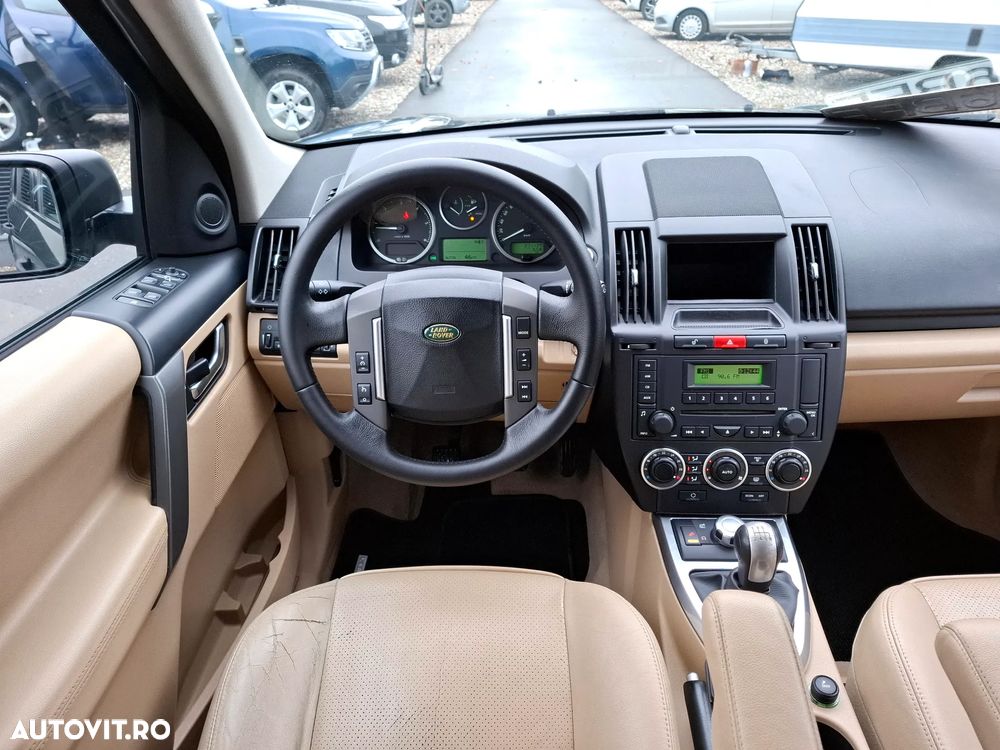 Land Rover Freelander 2.2 TD4 HSE - 17