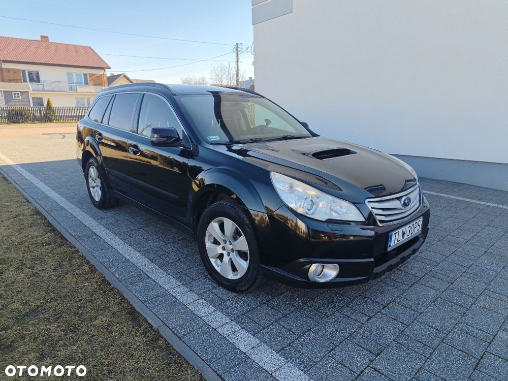 Subaru Outback - 1