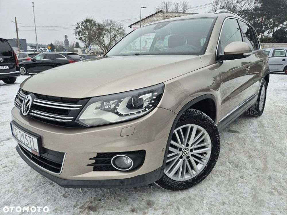 Volkswagen Tiguan - 1