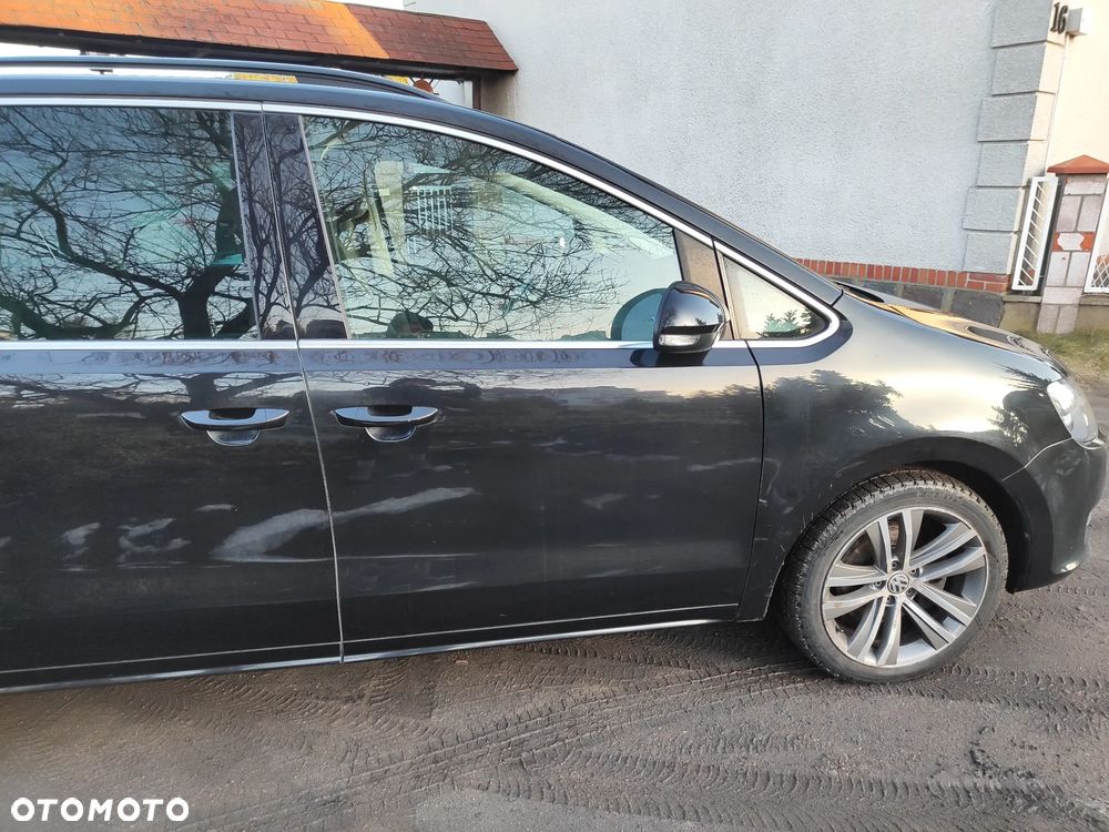 Volkswagen Sharan 2.0 TDI DSG BlueMotion Technology Comfortline - 4