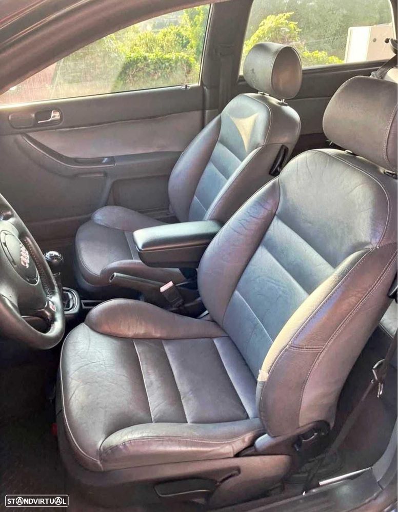 Audi A3 1.8 Sport Turbo - 2