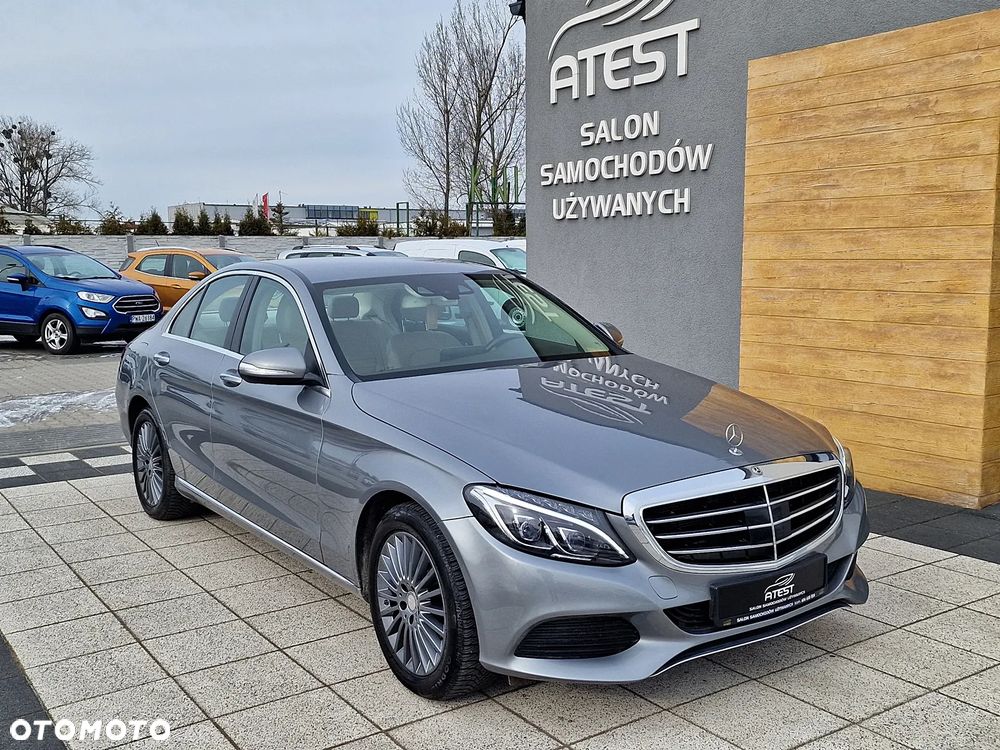Mercedes-Benz Klasa C 300 9G-TRONIC Edition - 4