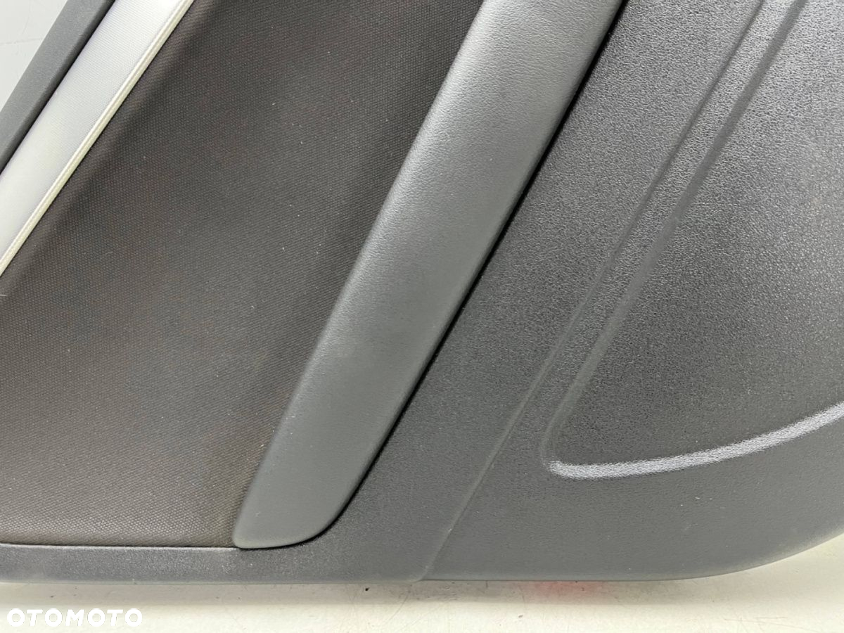 Tapicerka Audi A3 8p Sportback 5D 03-13r. boczek drzwi lewych tylnych pasażera lewy tył 093044586 - 6