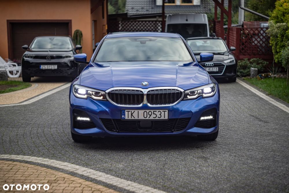 BMW Seria 3 320d xDrive M Sport sport - 2