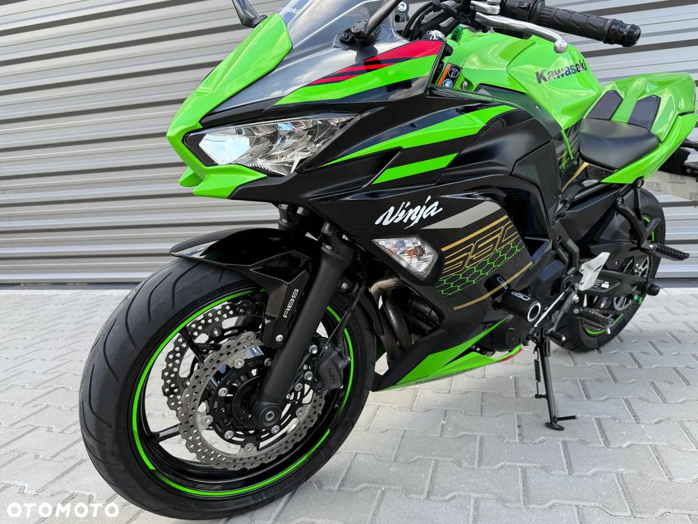 Kawasaki Ninja - 26
