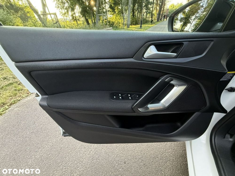 Peugeot 308 - 18