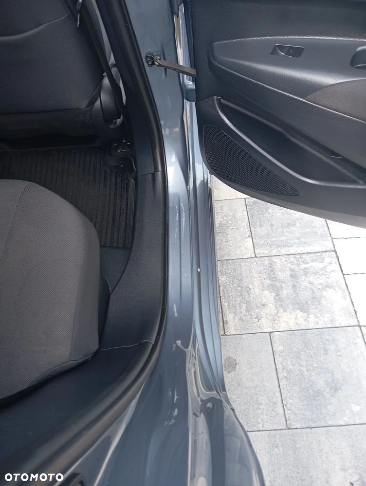 Toyota Corolla 1.8 Hybrid GPF Active - 3