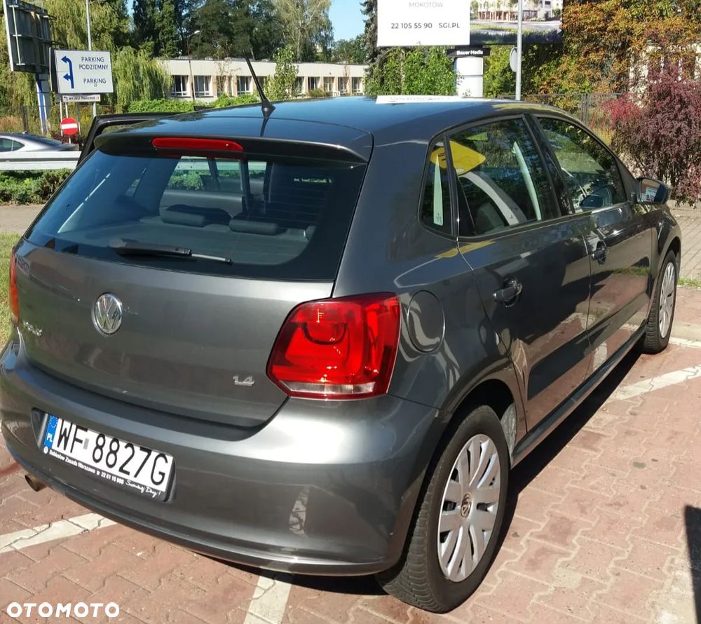 Volkswagen Polo 1.4 16V Comfortline - 4