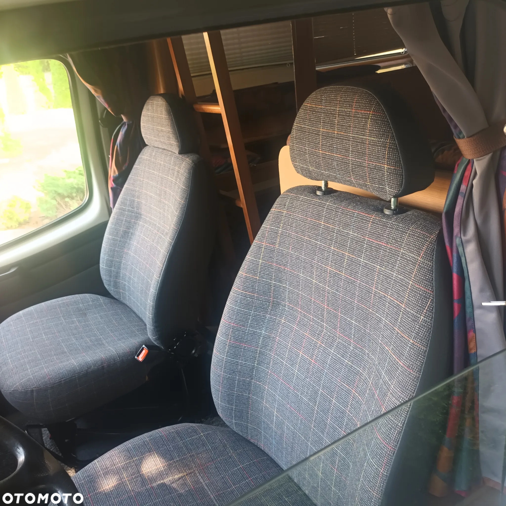 Ford Transit - 18