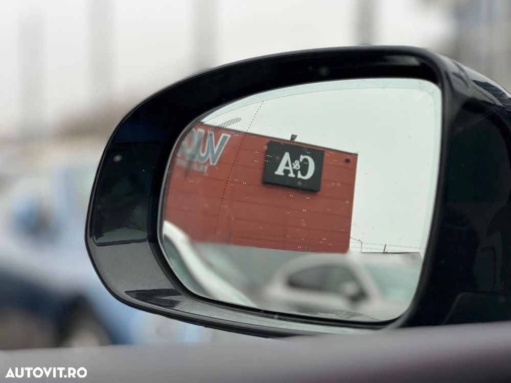 Volvo XC 60 T8 Twin Engine AWD R-Design - 10