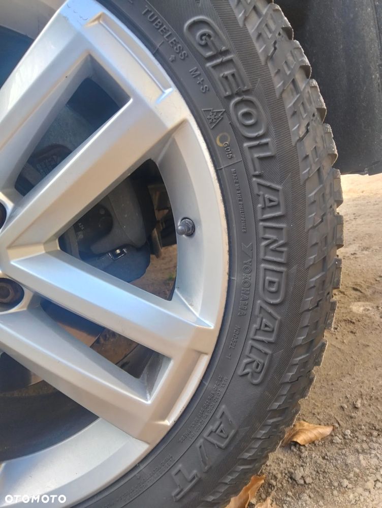 Volkswagen Amarok 3.0 V6 TDi 4MOTION Aventura - 33
