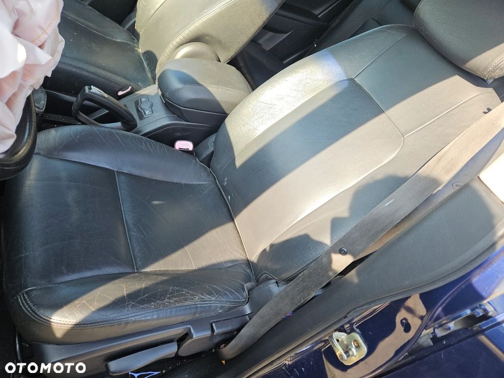 Fotel lewy kierowcy prawy pasażera kanapa Chevrolet Captiva 2007r skóra wersja 5 osobowa - 1