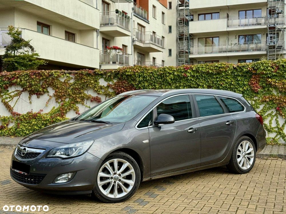 Opel Astra 2.0 CDTI DPF Sports Tourer - 14
