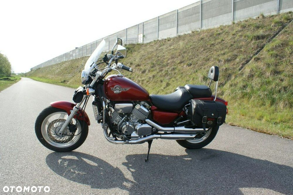 Honda VF - 6