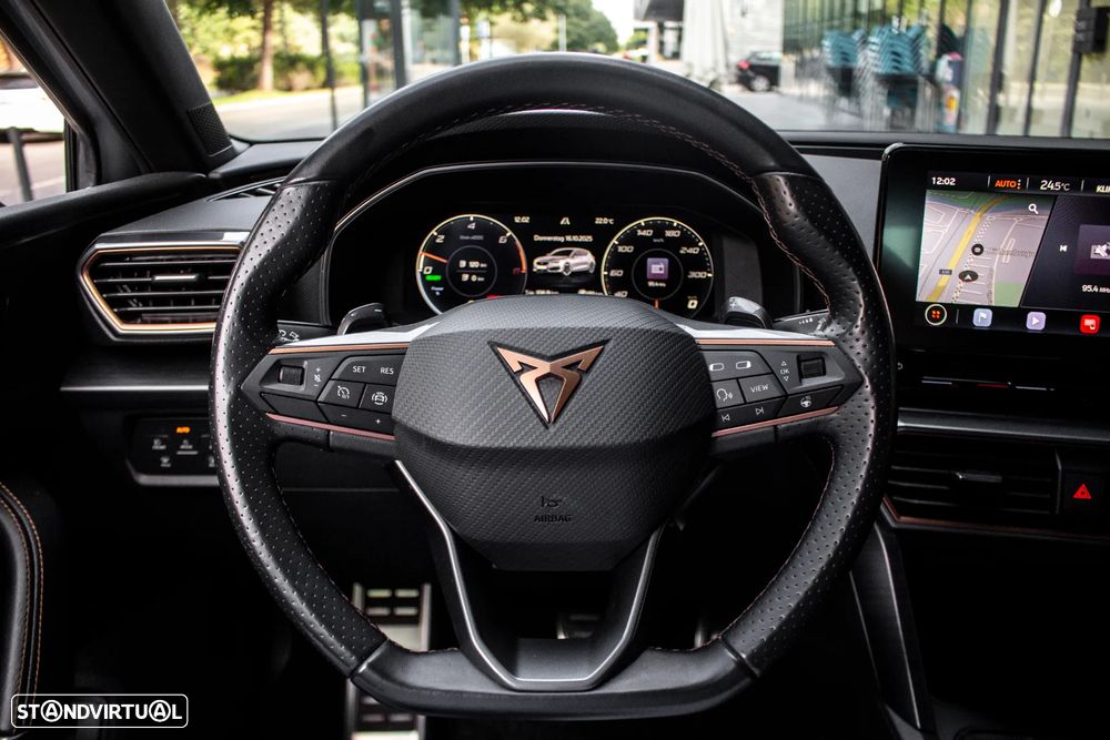 Cupra Leon 1.4 e-Hybrid VZ DSG - 13