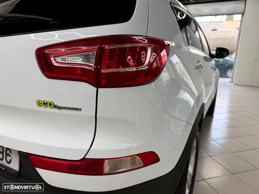 Kia Sportage 1.7 CRDI ISG LX - 6