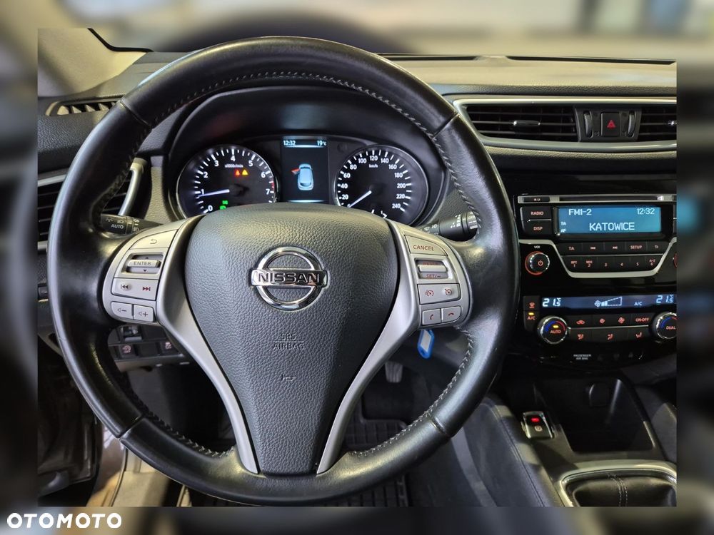 Nissan Qashqai 1.2 DIG-T Visia - 13