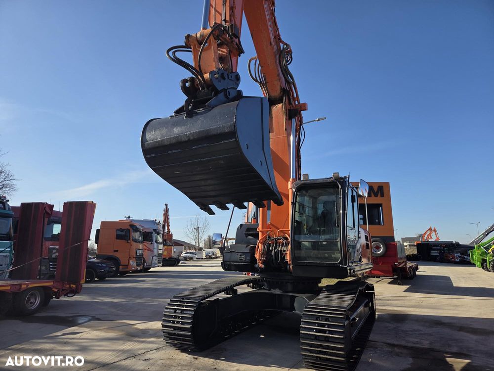 Hitachi ZX290LCN, 30 tone, 2014, 9.152h, latime 2,99m, 3 brate excavare, inst picon, inst rotire, gresare automata, Cupla rapida hidr, cupa 1,8mc, senile 80% ok, ad sapare 7m, bolt diam 90mm, 3 pompe hidr HITACHI, STARE BUNA-PROMOTIE 66.900 EUR+Tva - 16