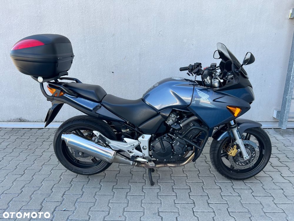 Honda CBF - 1