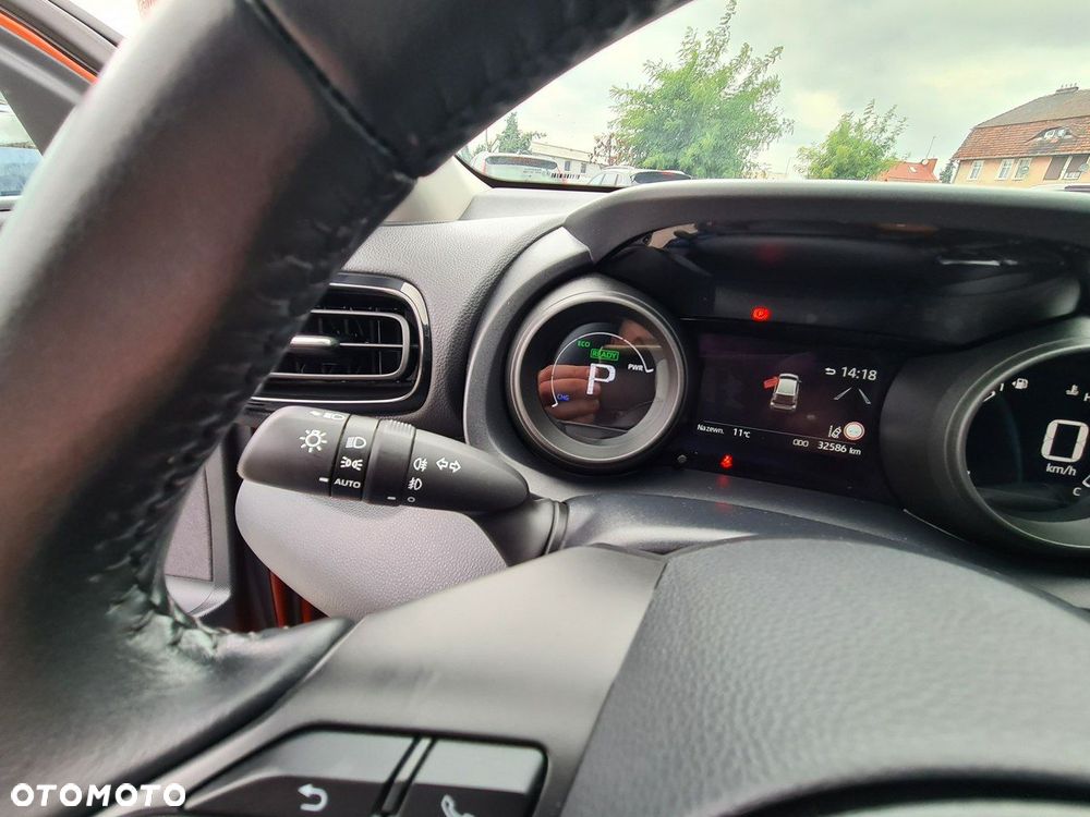 Toyota Yaris Hybrid 1.5 Comfort - 19