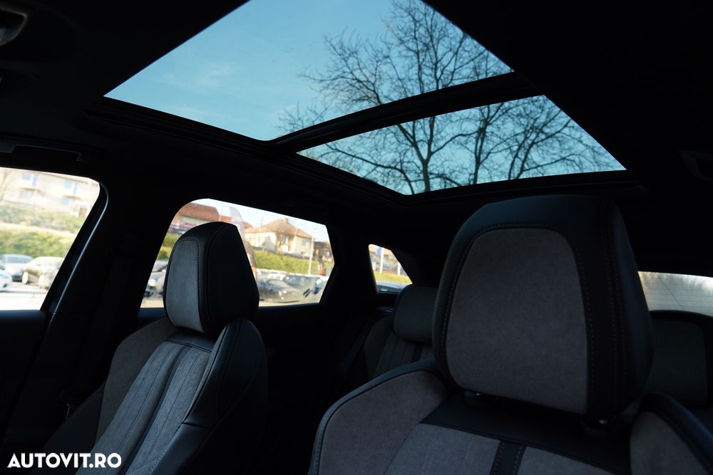 Peugeot 3008 PHEV EAT8 4X4 GT Pack - 14