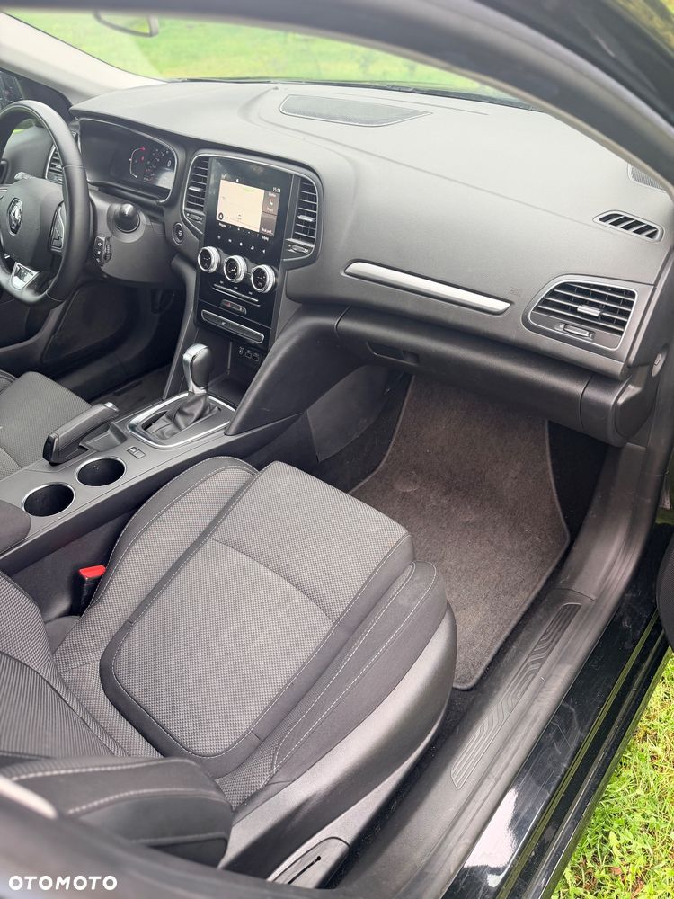 Renault Megane BLUE dCi 115 EDC BUSINESS EDITION - 23