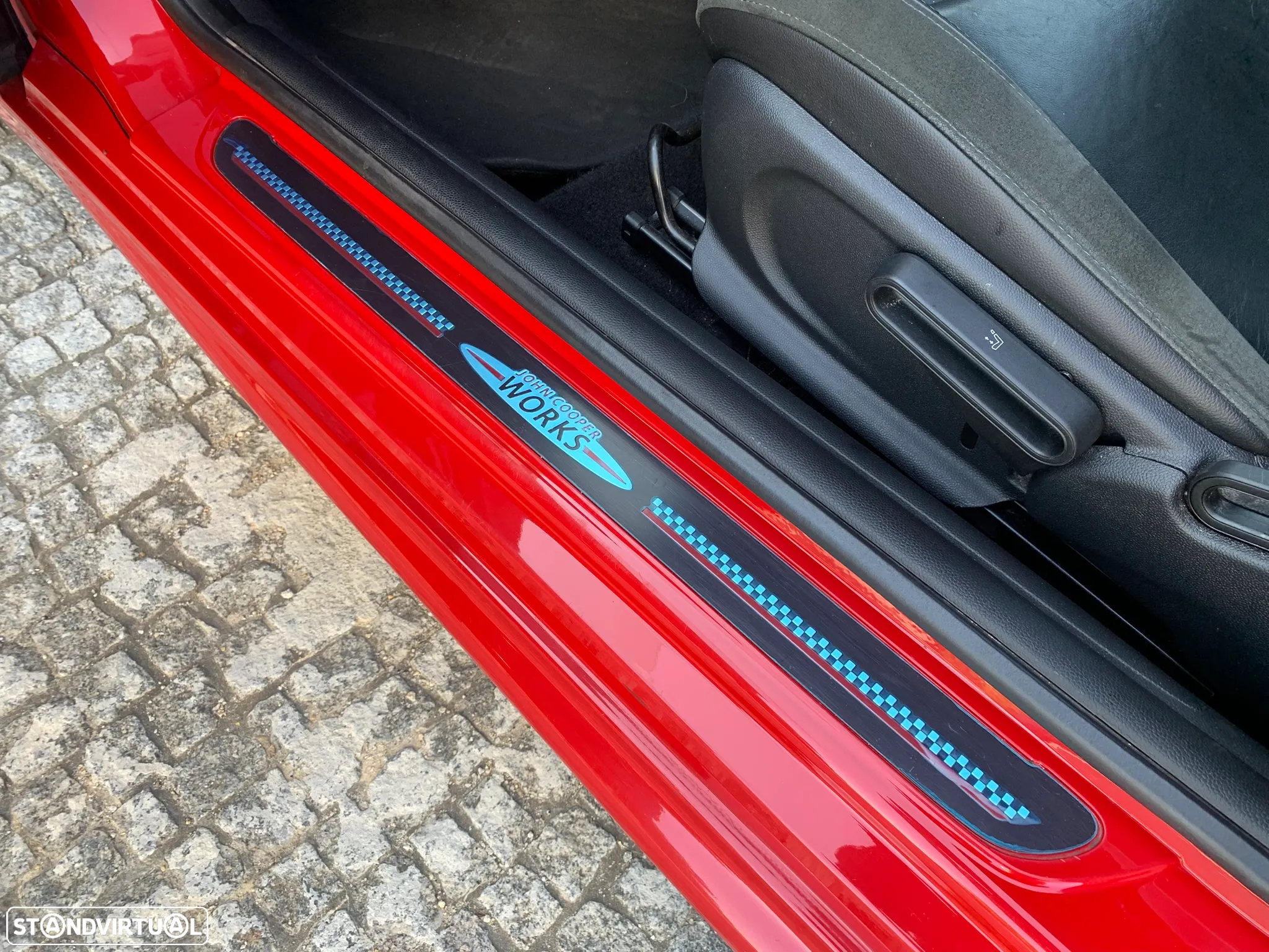 MINI 3 Portas Cooper S Sport Aut. - 27