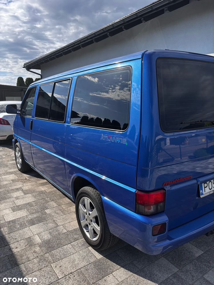 Volkswagen Multivan Standard - 9